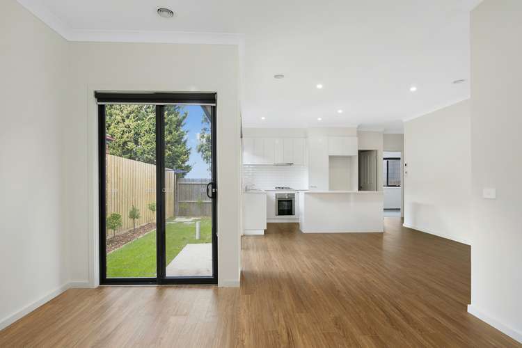 Fourth view of Homely townhouse listing, 2/181 Boundary Road, Whittington VIC 3219
