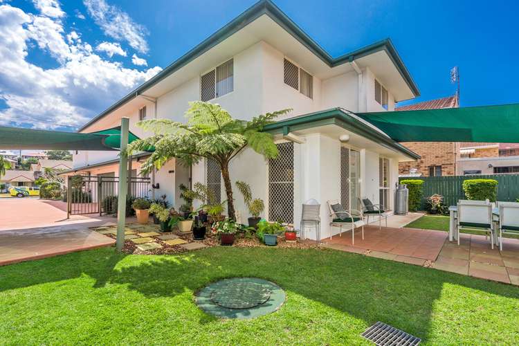 Main view of Homely semiDetached listing, 2/26 Pearl Street, Tweed Heads NSW 2485