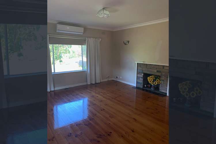 Fifth view of Homely house listing, 3 Princes Avenue, Drouin VIC 3818