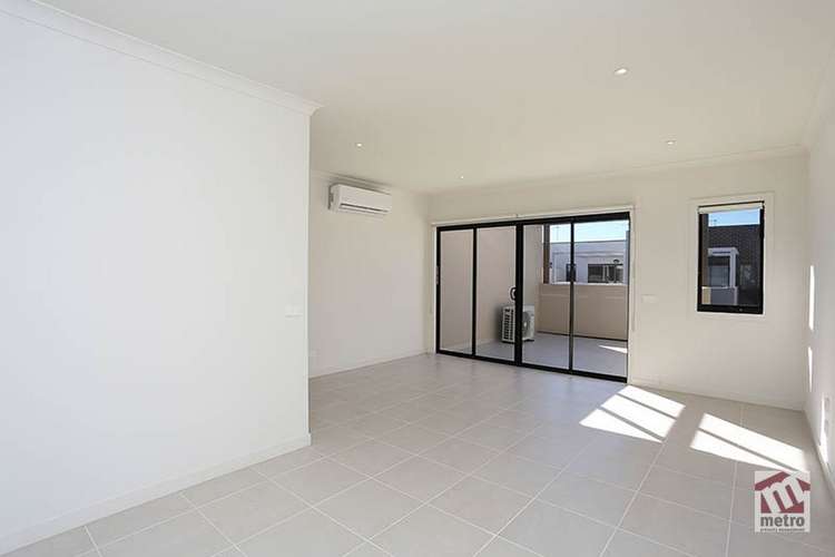 Third view of Homely townhouse listing, 63/1-15 Beddison Road, Craigieburn VIC 3064