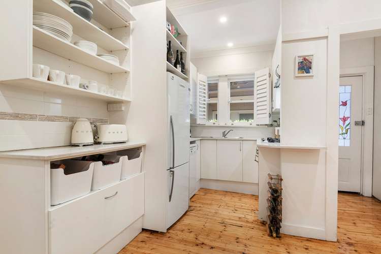 Fifth view of Homely apartment listing, 2/41 Young Street, Cremorne NSW 2090