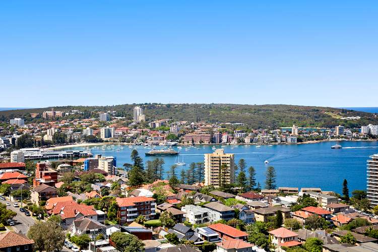 Main view of Homely apartment listing, 11b/10 Hilltop Crescent, Fairlight NSW 2094