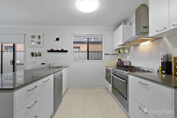 Second view of Homely house listing, 6 Willowtree Drive, Pakenham VIC 3810