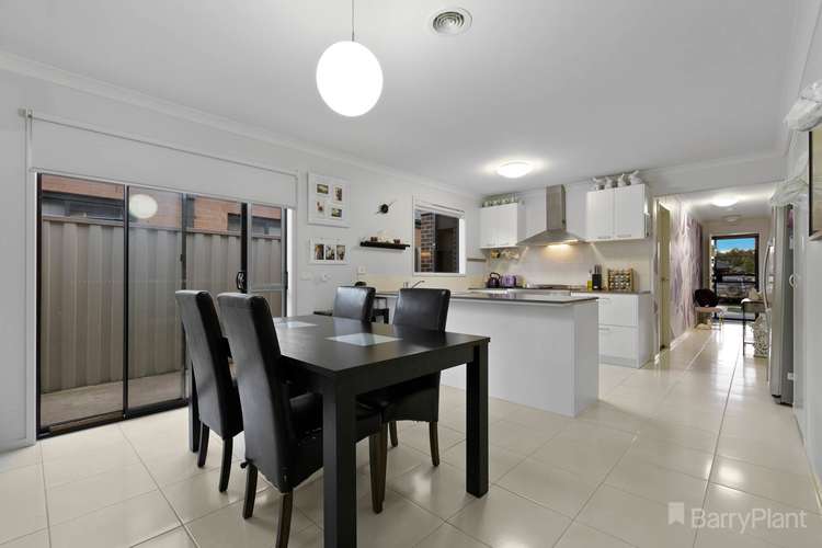 Third view of Homely house listing, 6 Willowtree Drive, Pakenham VIC 3810