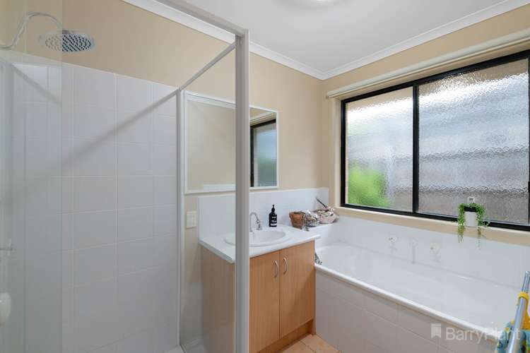 Sixth view of Homely house listing, 24 Donday Court, Pakenham VIC 3810