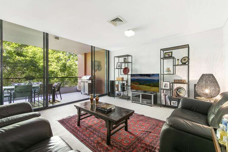 Third view of Homely apartment listing, 18/2 Marshall Avenue, Warrawee NSW 2074