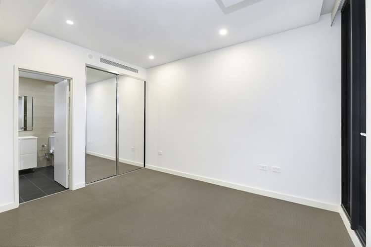 Fourth view of Homely apartment listing, 3306/1A Morton Street, Parramatta NSW 2150