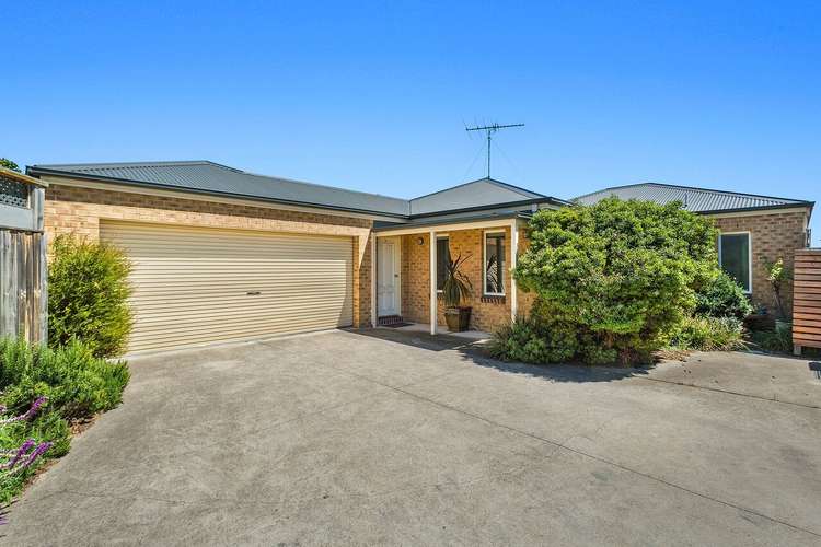 Main view of Homely townhouse listing, 2/6 Roslyn Road, Belmont VIC 3216