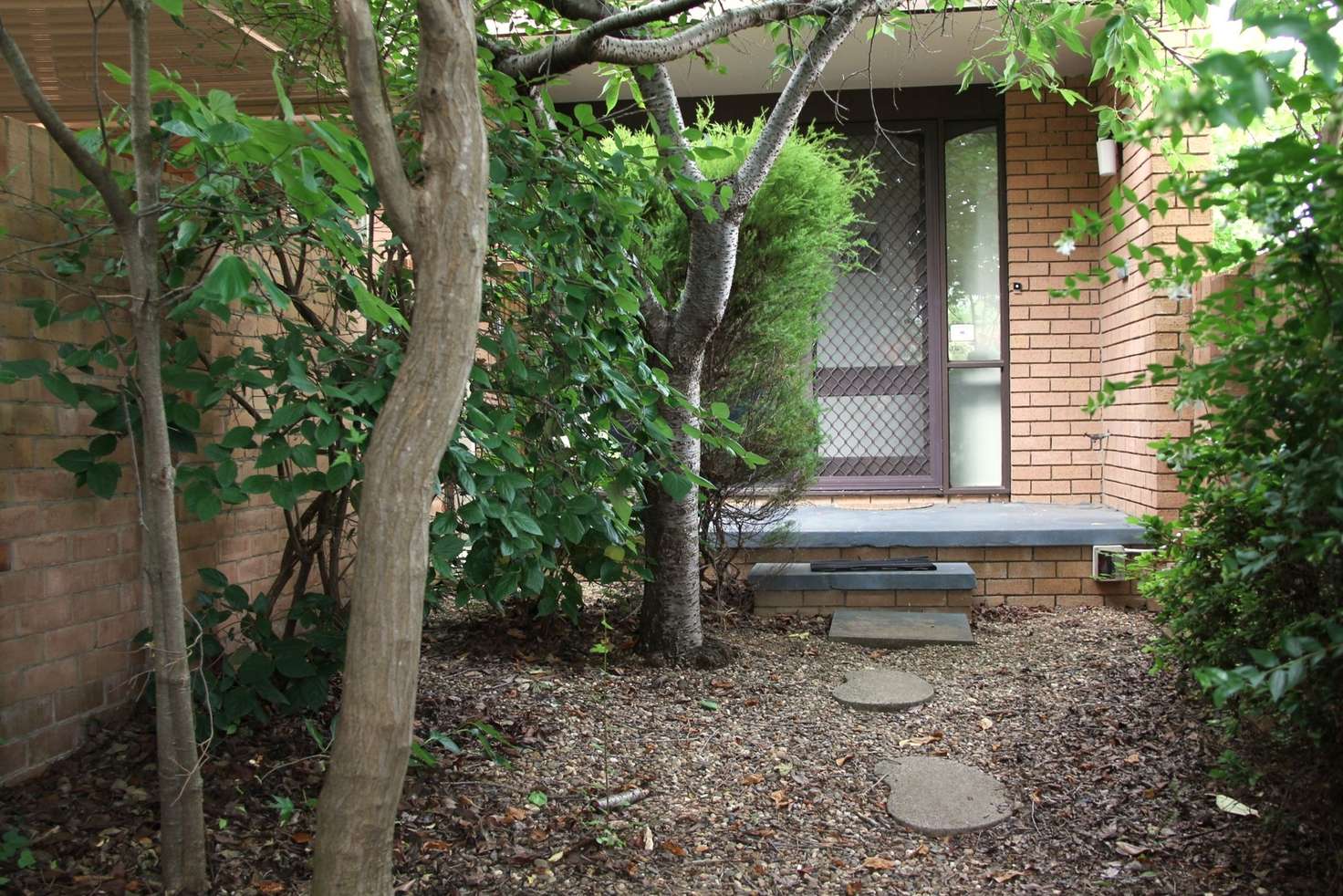 Main view of Homely townhouse listing, 11 Mackaness Place, Garran ACT 2605