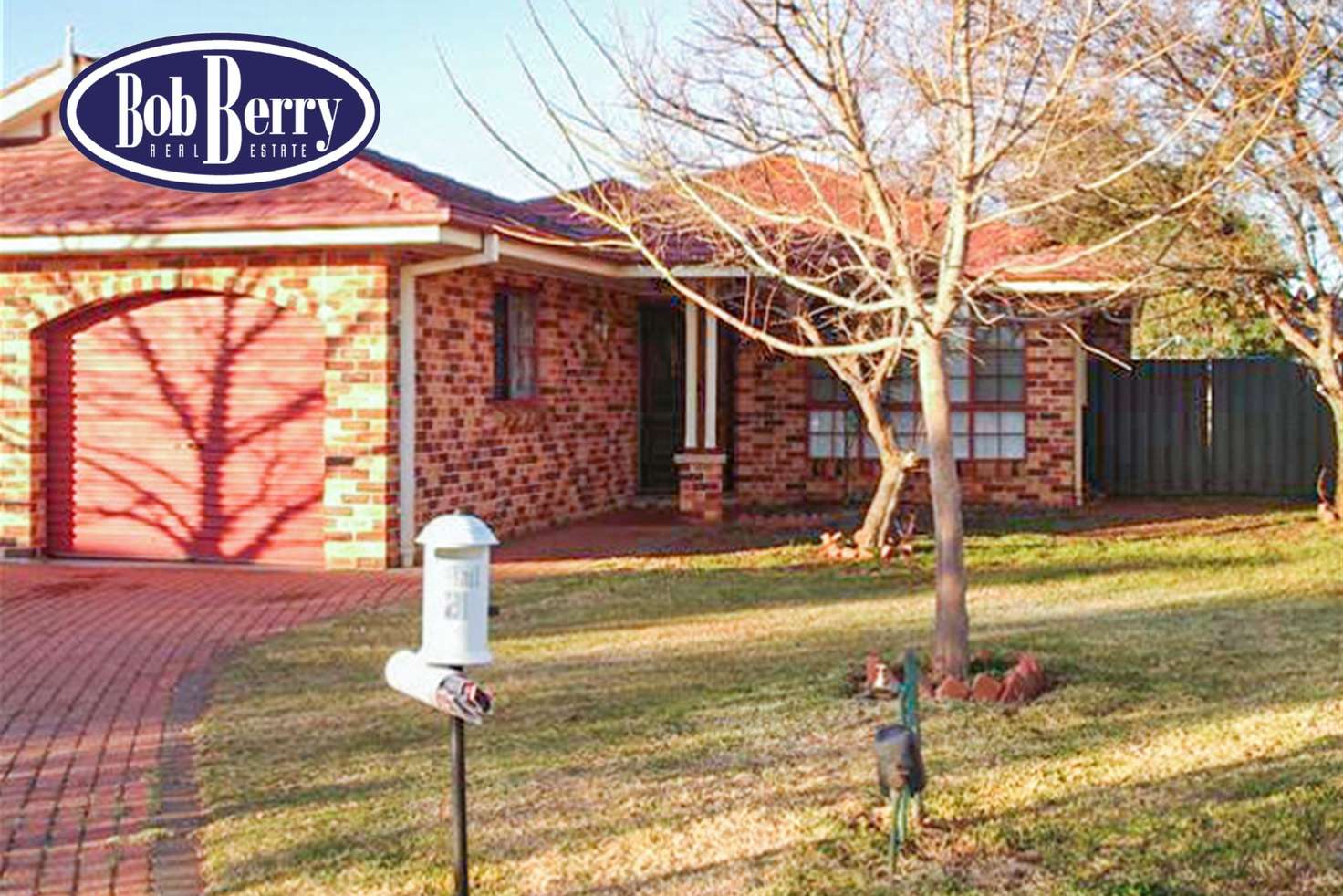 Main view of Homely semiDetached listing, 8 St James Close, Dubbo NSW 2830
