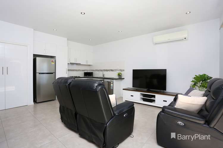Fifth view of Homely unit listing, 3/10 View Street, Glenroy VIC 3046