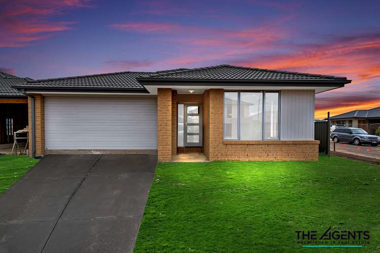Main view of Homely house listing, 5 Amak Grove, Truganina VIC 3029