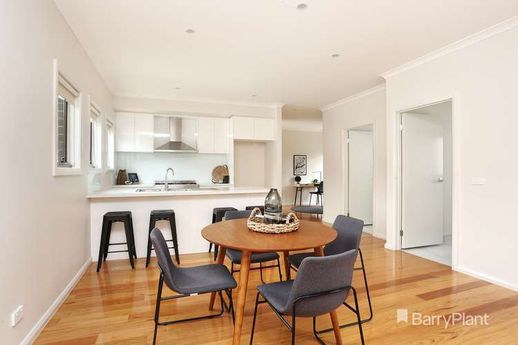 Fifth view of Homely unit listing, 5A Emu Parade, Jacana VIC 3047
