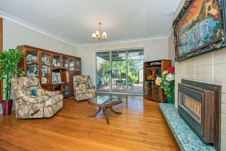 Third view of Homely house listing, 1 Burwood Court, Thomastown VIC 3074