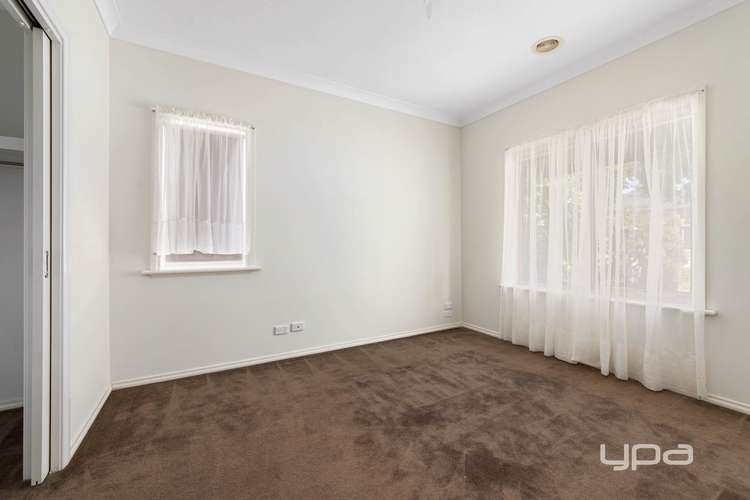 Fifth view of Homely house listing, 86 Oakview Parade, Caroline Springs VIC 3023
