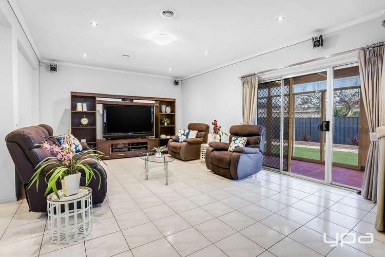 Fourth view of Homely house listing, 3 Yallambee Place, Burnside VIC 3023