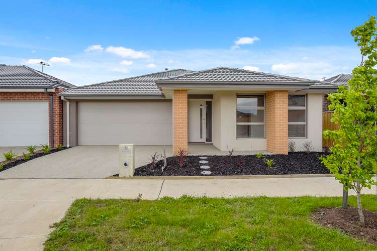 Main view of Homely house listing, 8 Lone Pine Way, Sunbury VIC 3429