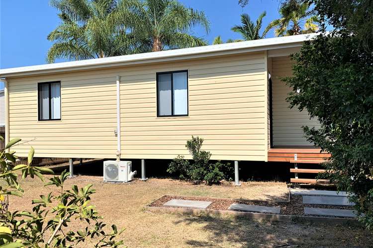 Second view of Homely unit listing, 33a Aquarius Drive, Kingston QLD 4114