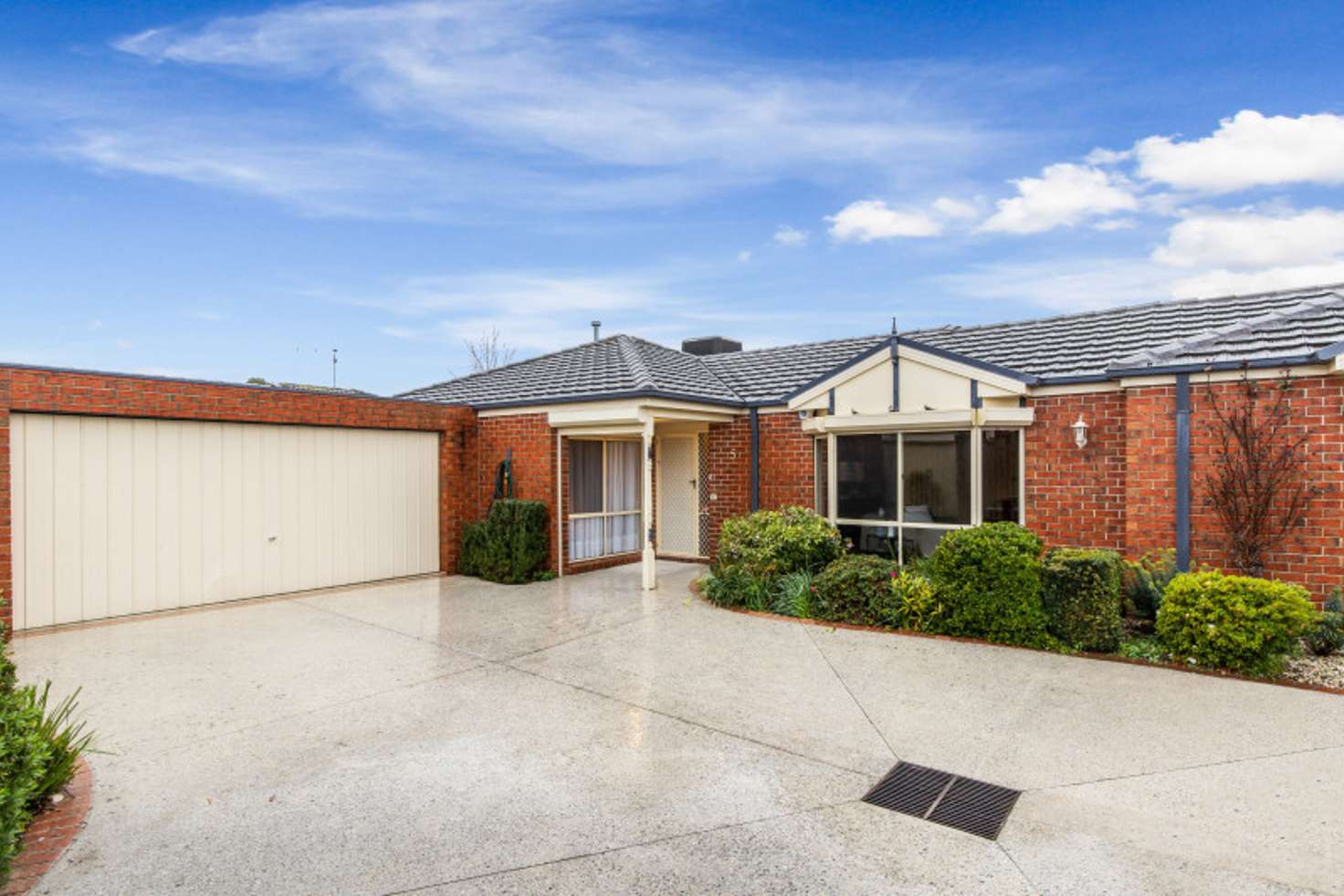 Main view of Homely unit listing, 5/11 King Street, Pakenham VIC 3810