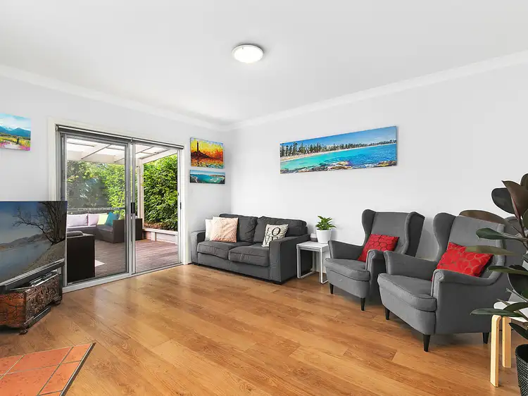 1/70A Thomas Street