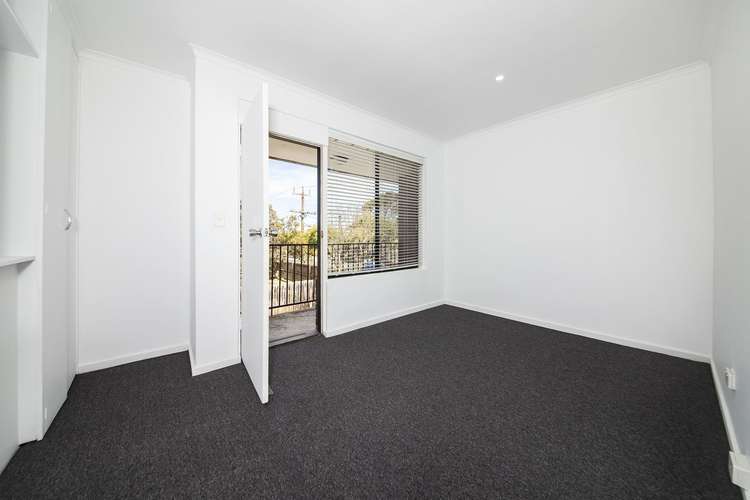 Fourth view of Homely unit listing, 1/32 Golden Avenue, Bonbeach VIC 3196