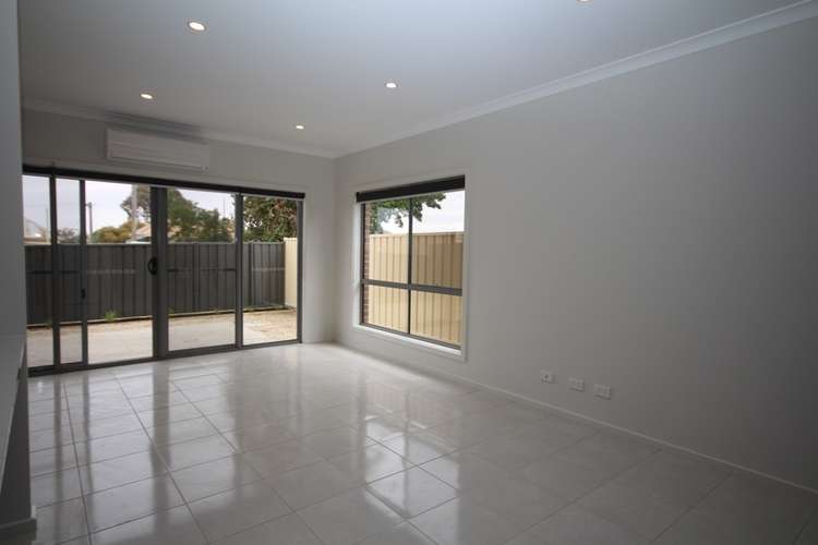 Second view of Homely townhouse listing, 5/3 Ryan Street, North Bendigo VIC 3550