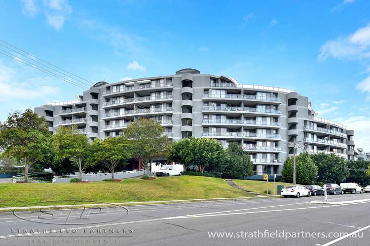 Second view of Homely apartment listing, 18/27 Bennelong Parkway, Wentworth Point NSW 2127