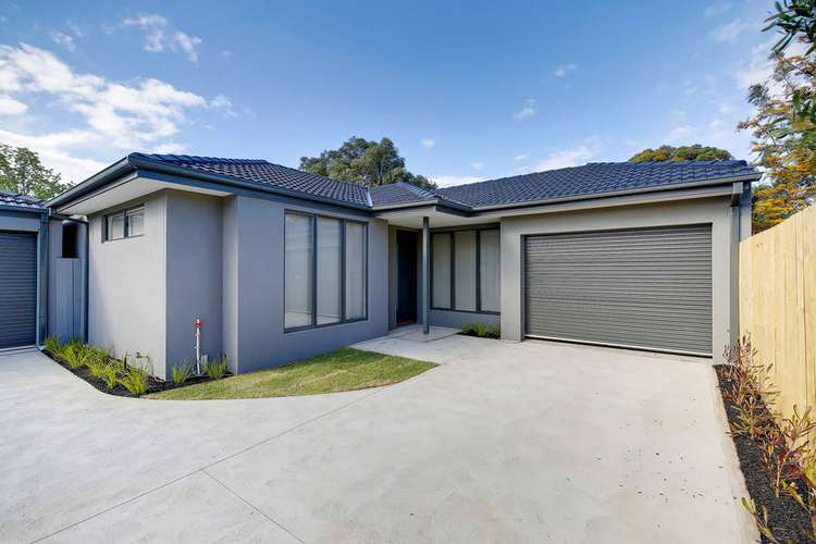 Main view of Homely unit listing, 2/137 Market Road, Werribee VIC 3030