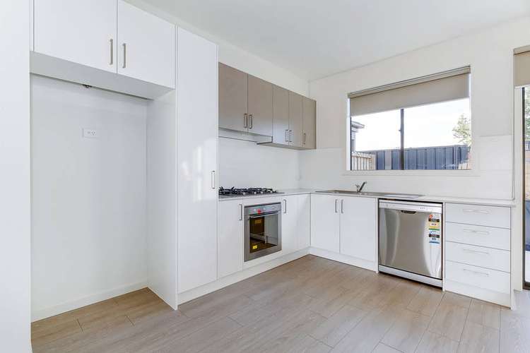 Fourth view of Homely unit listing, 2/137 Market Road, Werribee VIC 3030