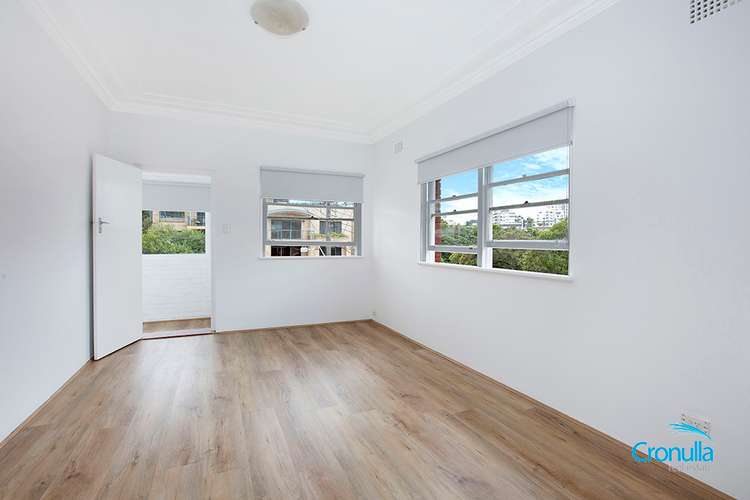 Main view of Homely unit listing, 4/2 Searl Road, Cronulla NSW 2230