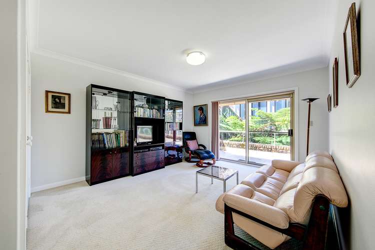 Third view of Homely apartment listing, 6/8-12 Park Avenue, Mosman NSW 2088