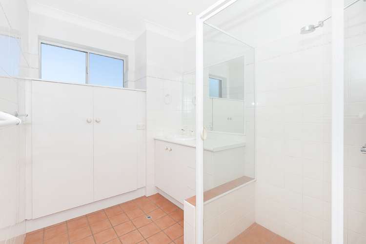 Fourth view of Homely unit listing, 5/16 Rialto Street, Coorparoo QLD 4151