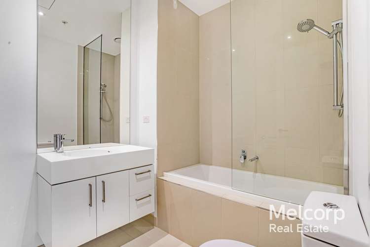 Fourth view of Homely apartment listing, 4007/35 Queensbridge Street, Southbank VIC 3006