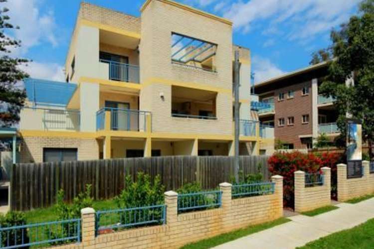 Main view of Homely unit listing, 2/12-16 Prospect Street, Rosehill NSW 2142