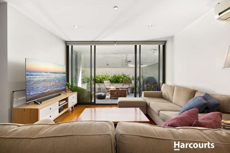 Second view of Homely apartment listing, 3/421 Tooronga Road, Hawthorn East VIC 3123