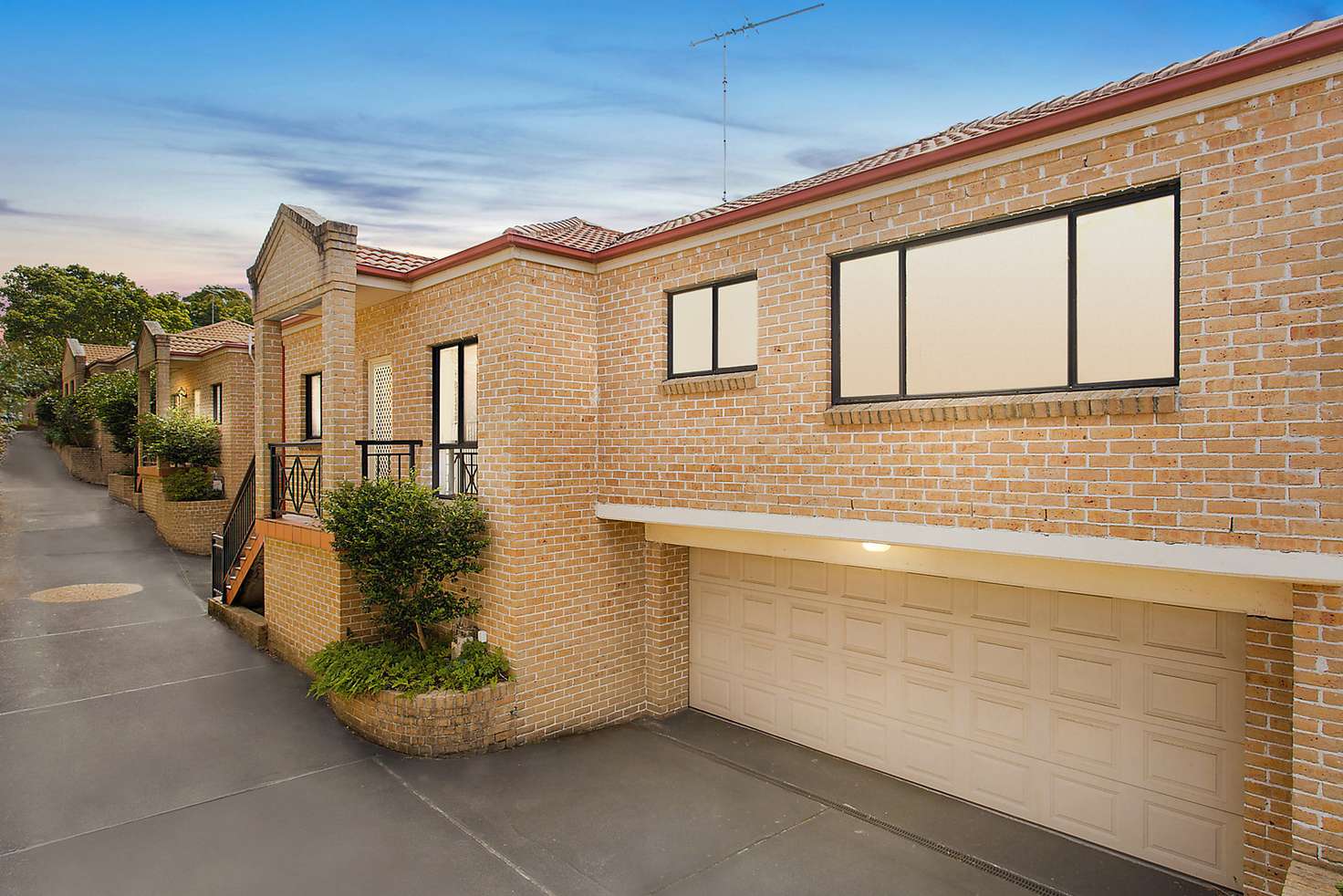 Main view of Homely villa listing, 3/2 Cahill Street, Beverly Hills NSW 2209