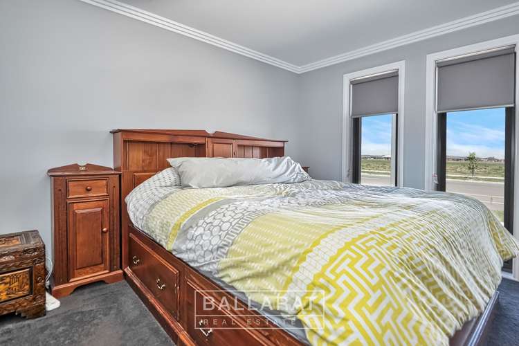 Second view of Homely house listing, 7 Kilkenny Drive, Alfredton VIC 3350