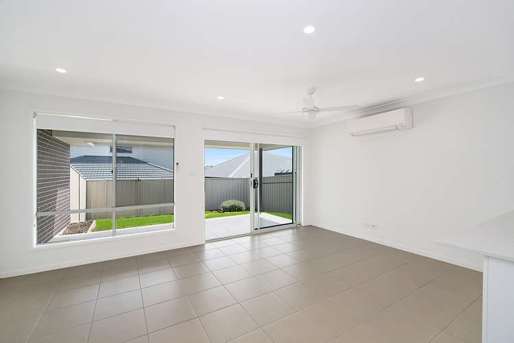Fourth view of Homely semiDetached listing, 1/10a Croft Close, Thornton NSW 2322