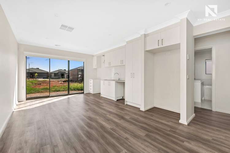 Third view of Homely house listing, 8 Bellview Drive, Rockbank VIC 3335