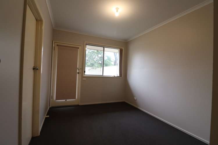 Fifth view of Homely unit listing, 4/441 Douglas Road, Lavington NSW 2641