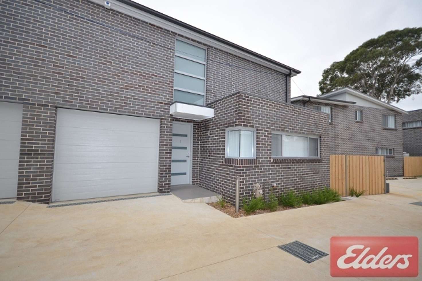 Main view of Homely townhouse listing, 3/401 Wentworth Avenue, Toongabbie NSW 2146