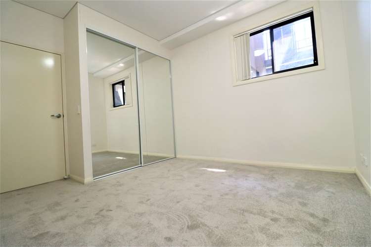 Fifth view of Homely apartment listing, 506/7-11 Derowie Avenue, Homebush NSW 2140