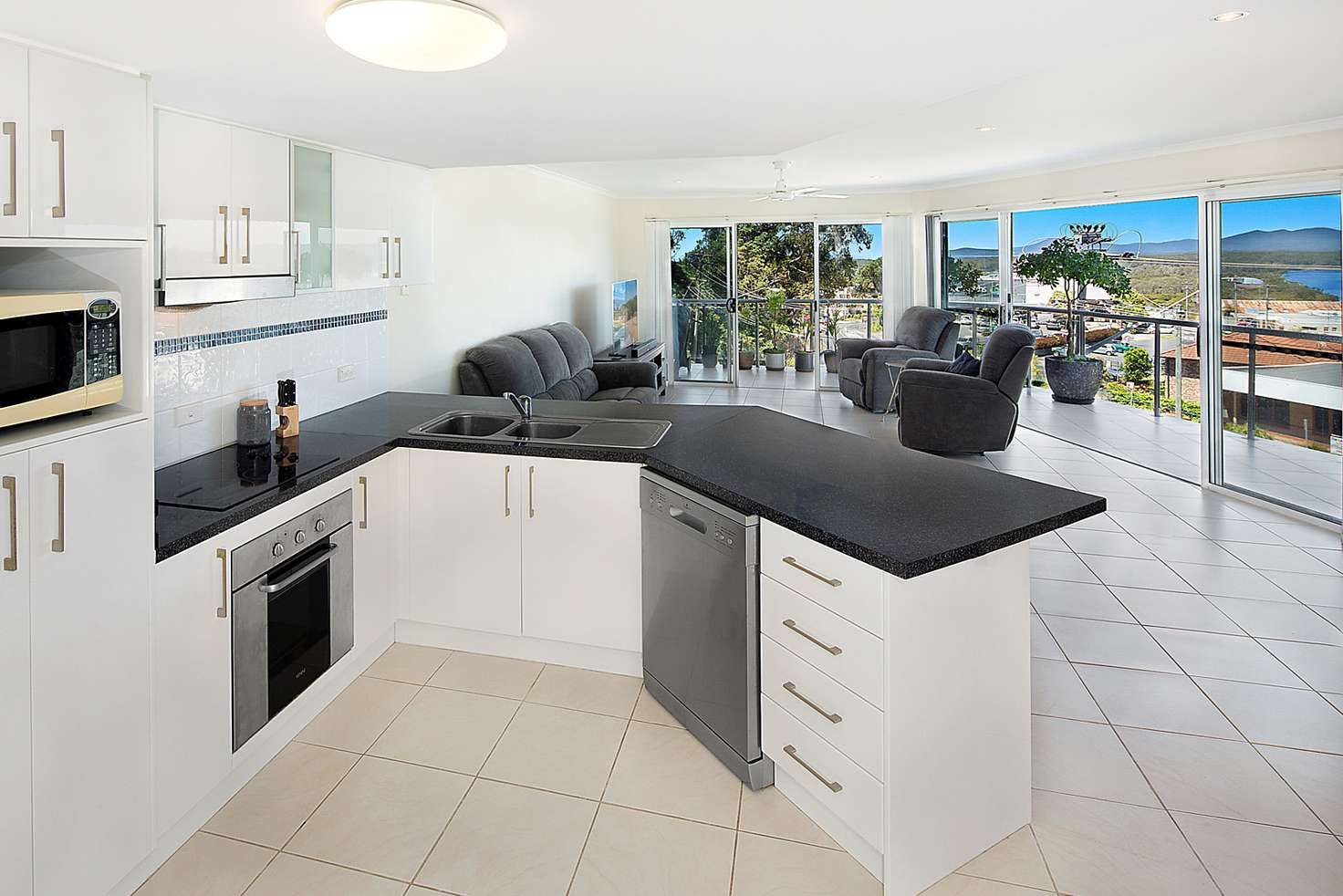 Main view of Homely unit listing, 1/6 Bowra Street, Nambucca Heads NSW 2448