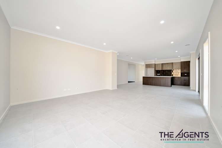 Fifth view of Homely house listing, 2 Braeside Drive, Wyndham Vale VIC 3024