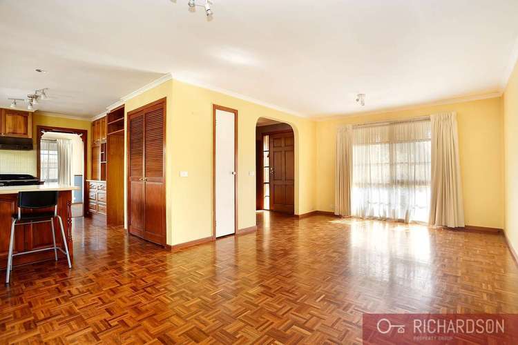Fourth view of Homely house listing, 1 Elliot Court, Hoppers Crossing VIC 3029