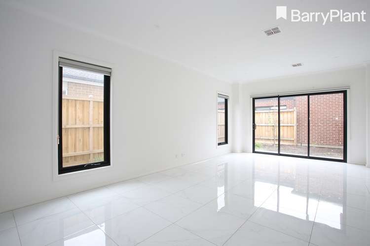 Third view of Homely house listing, 89 Parkhurst Drive, Cranbourne East VIC 3977