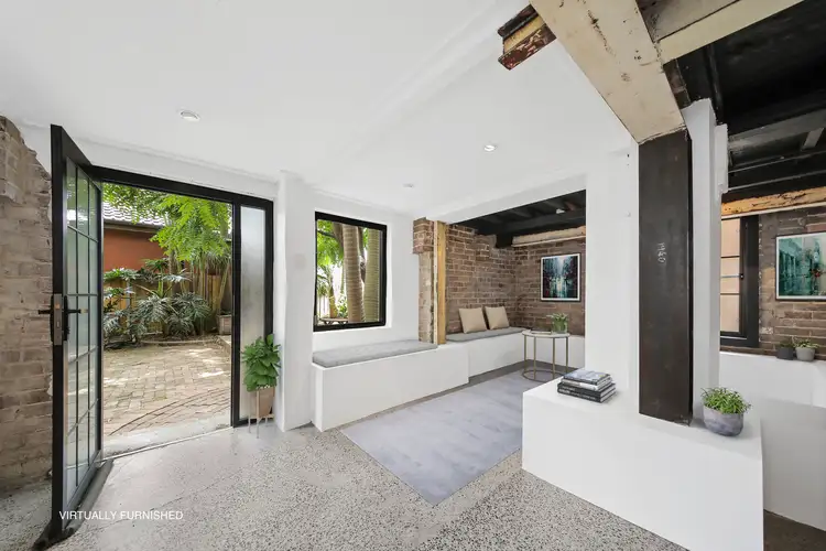4/70 Ewart Street