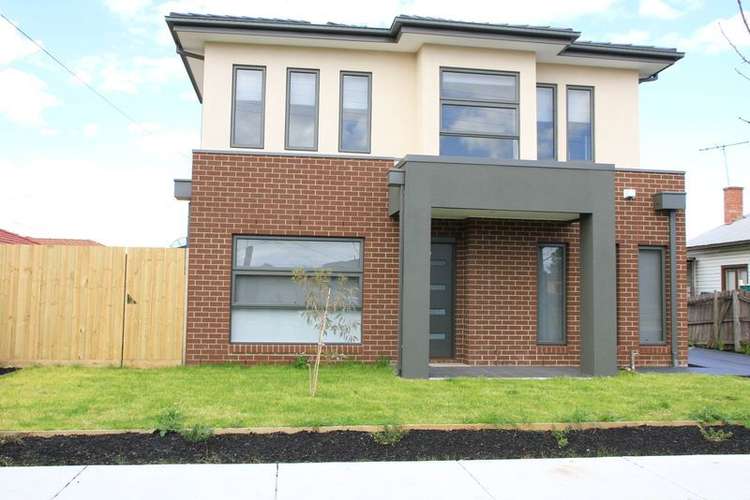 Main view of Homely townhouse listing, 1/23 Princess Avenue, Springvale VIC 3171