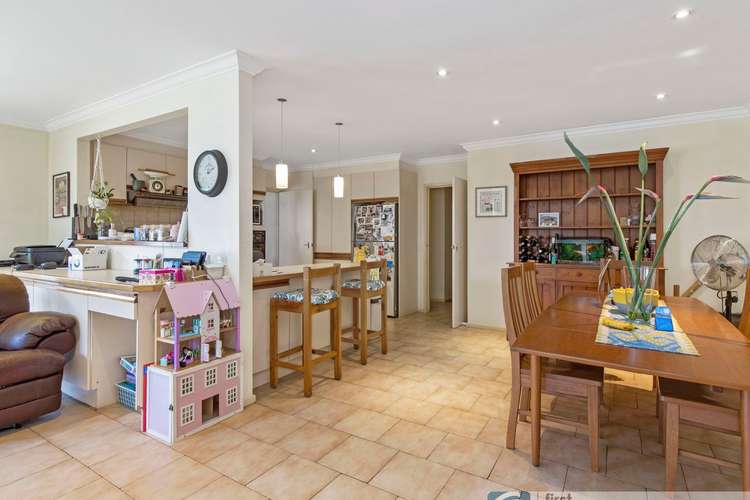 Fourth view of Homely house listing, 2 Aybrook Court, Mulgrave VIC 3170