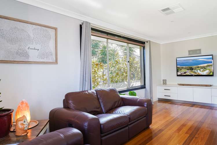 Second view of Homely house listing, 10 Penrith Court, Berwick VIC 3806